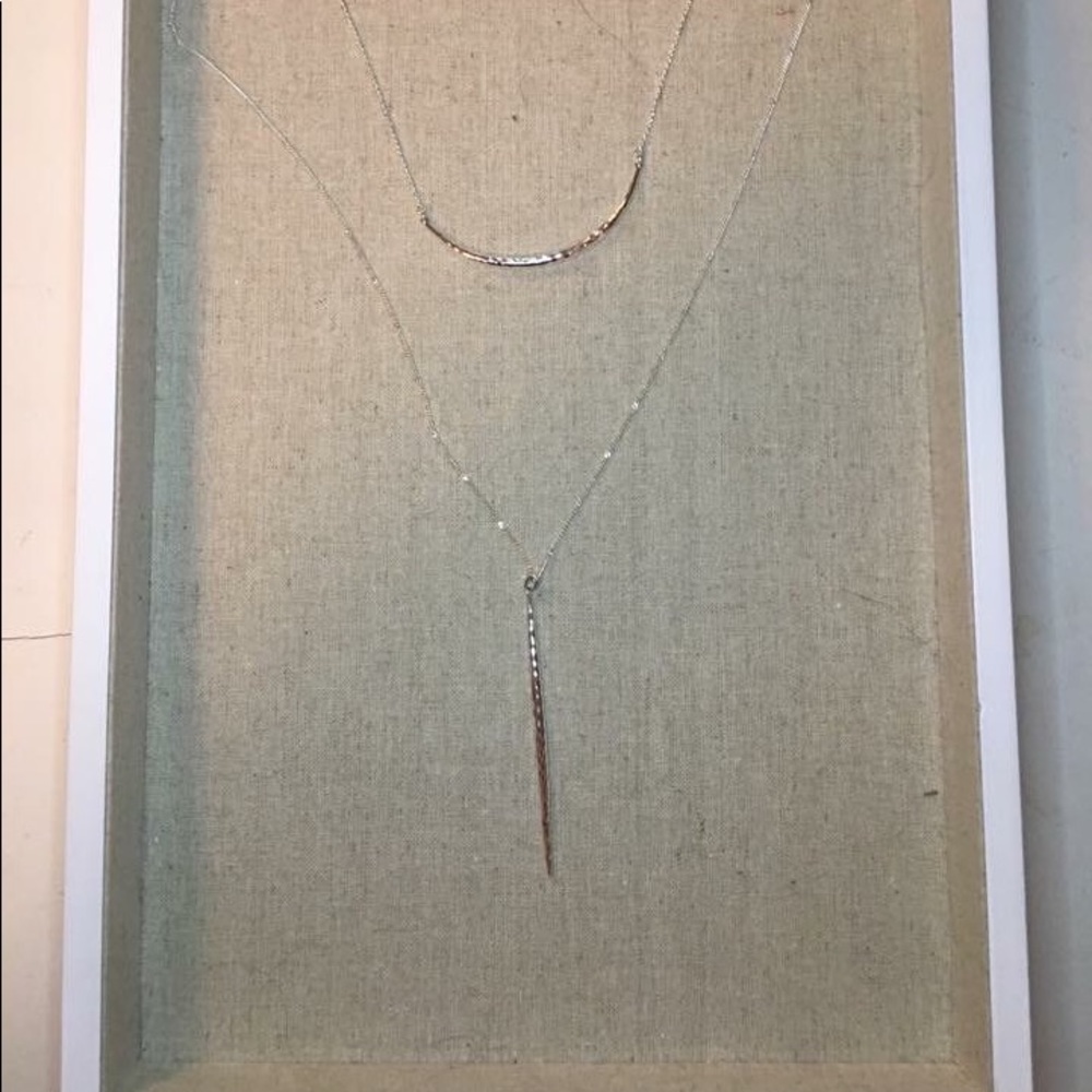 Stella & Dot Kari Necklace in Silver.